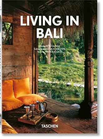 Living in Bali. 40th Ed